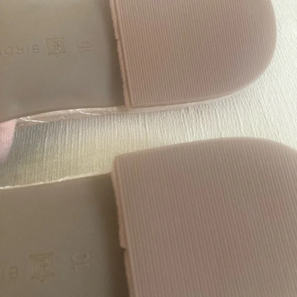 Birdies Pink Plush Slippers with Decorative Pom-Pom - Picture 4 of 6